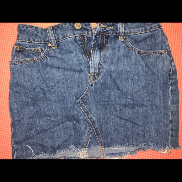 Jean skirt - Picture 2 of 3